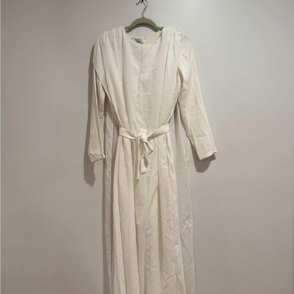 Elegant White Long Sleeve Jumpsuit with Front and back chiffon cape